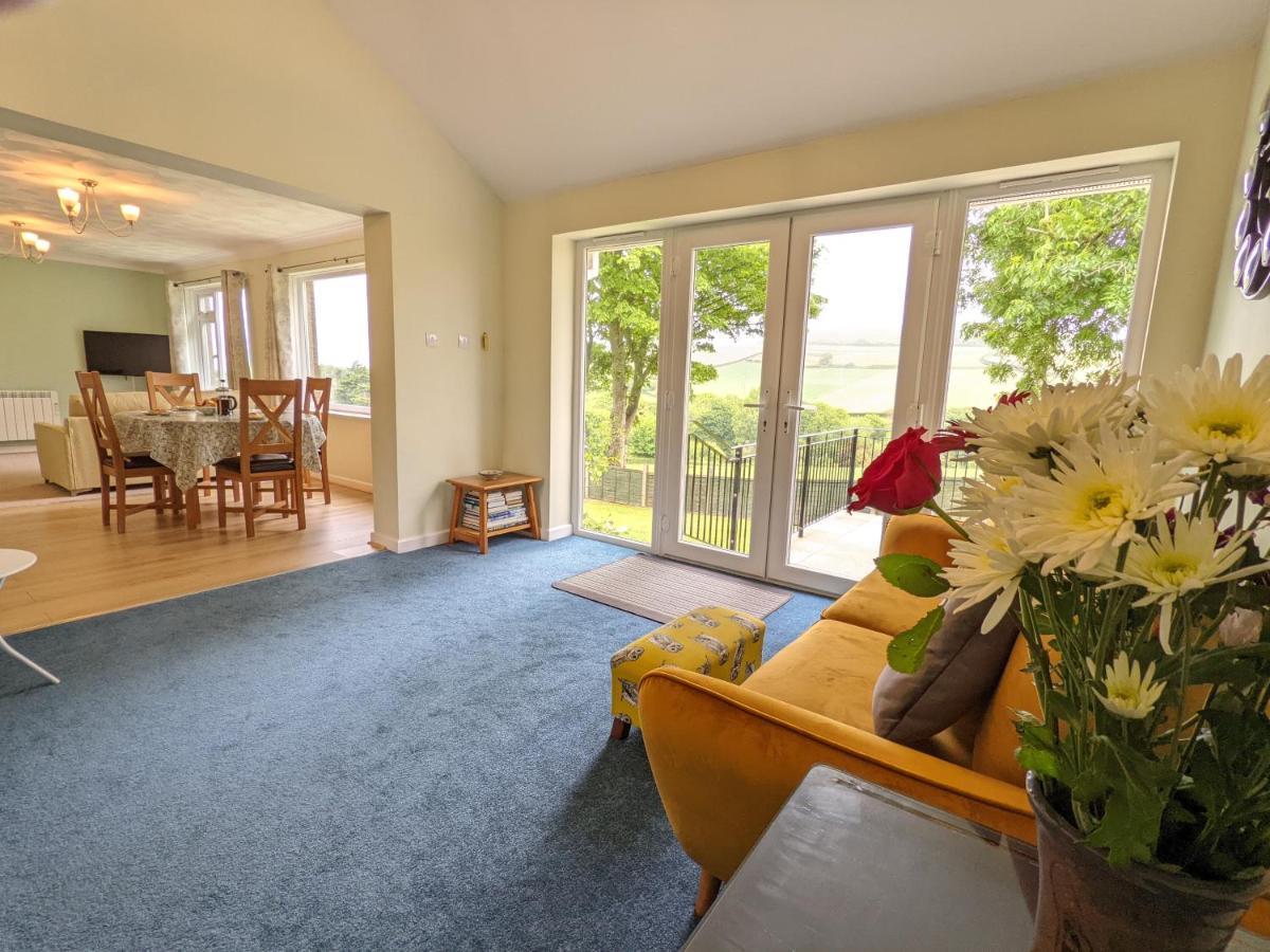 Hilltops Wroxall  Екстер'єр фото
